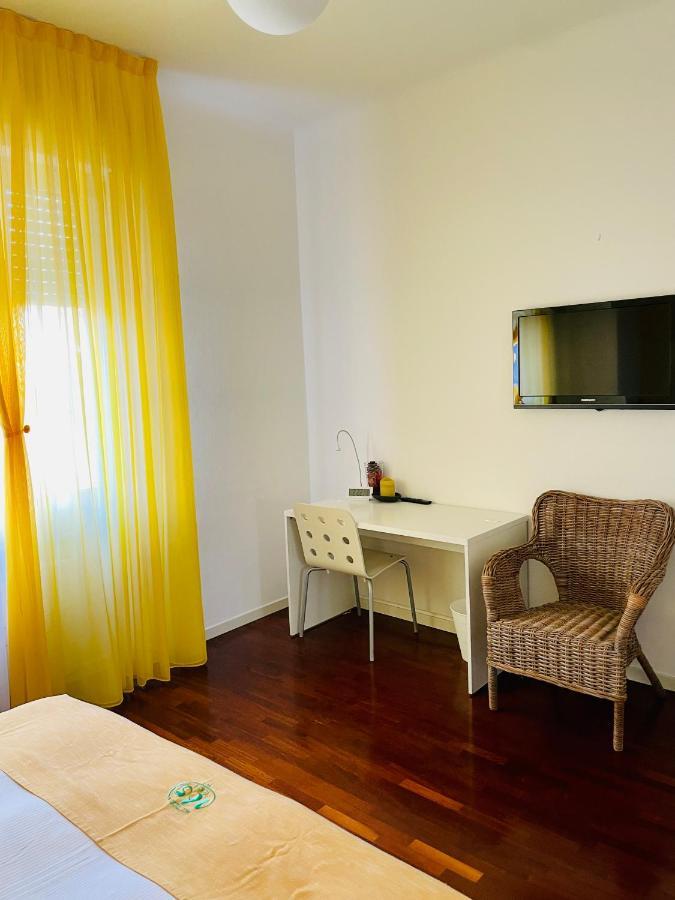 Via Padova 165 Hotel Milan Exterior photo