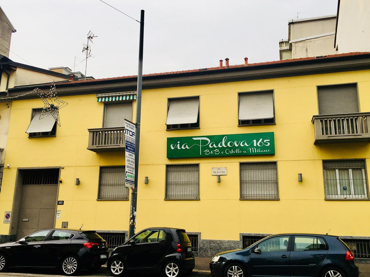 Via Padova 165 Hotel Milan Exterior photo